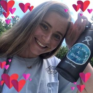 Meet your Posher, Abby